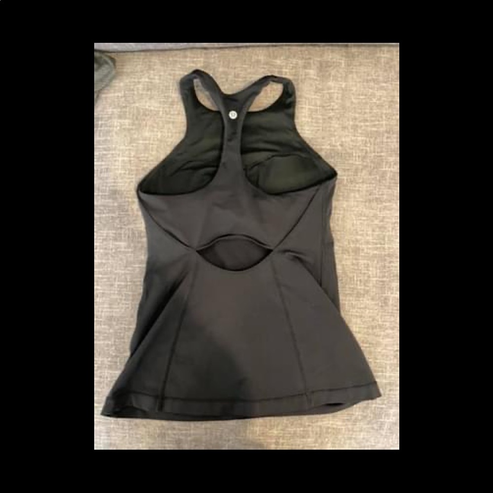 Lululemon blank muscle tank. Size 6